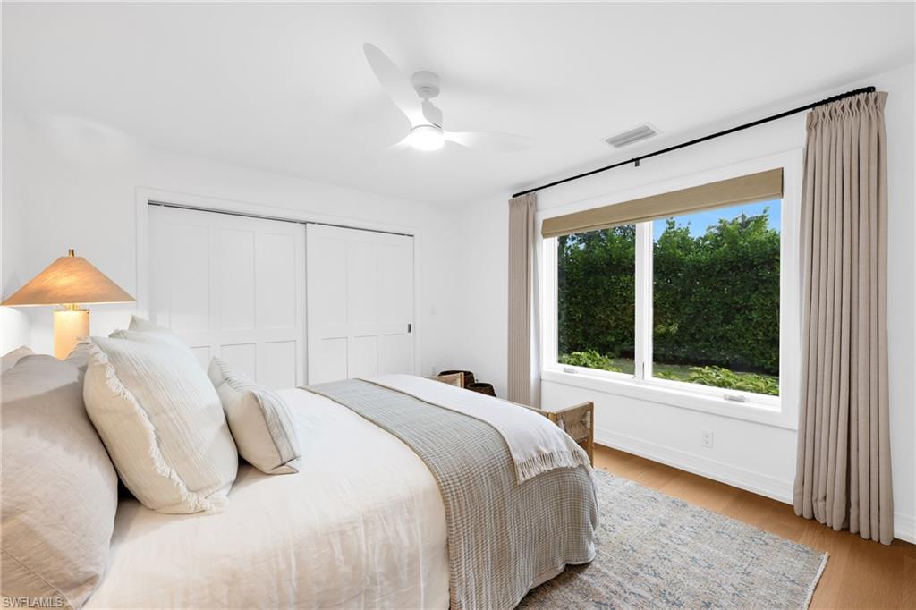 PARK SHORE - Residential