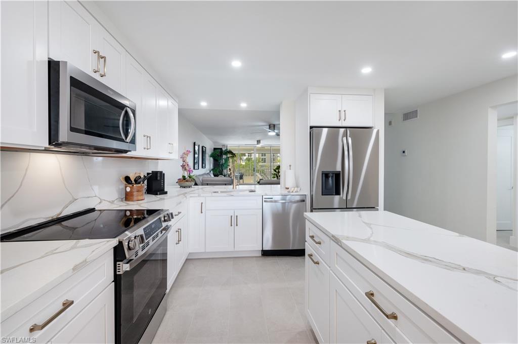 VANDERBILT LANDINGS - Residential Lease