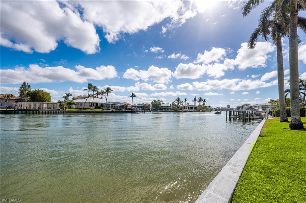 VANDERBILT LANDINGS - Residential Lease