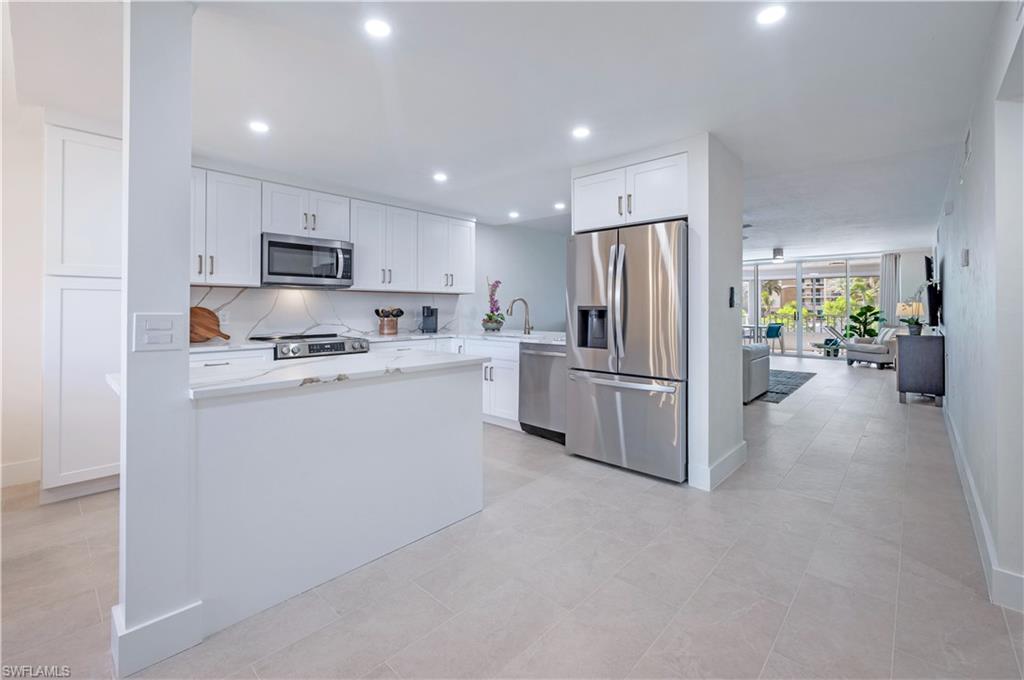 VANDERBILT LANDINGS - Residential Lease