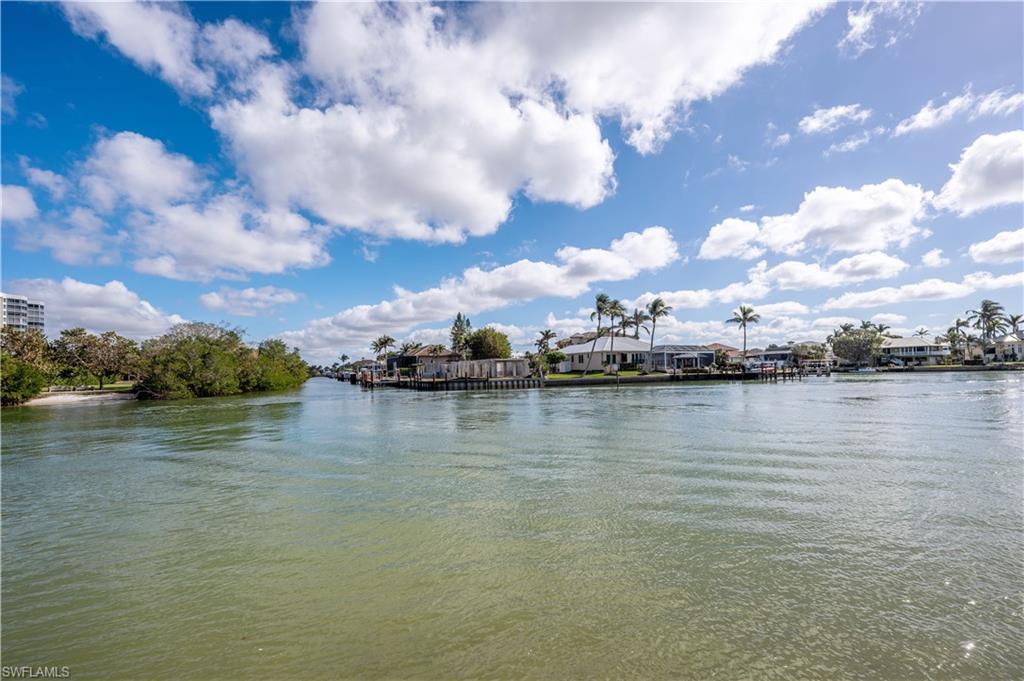 VANDERBILT LANDINGS - Residential Lease