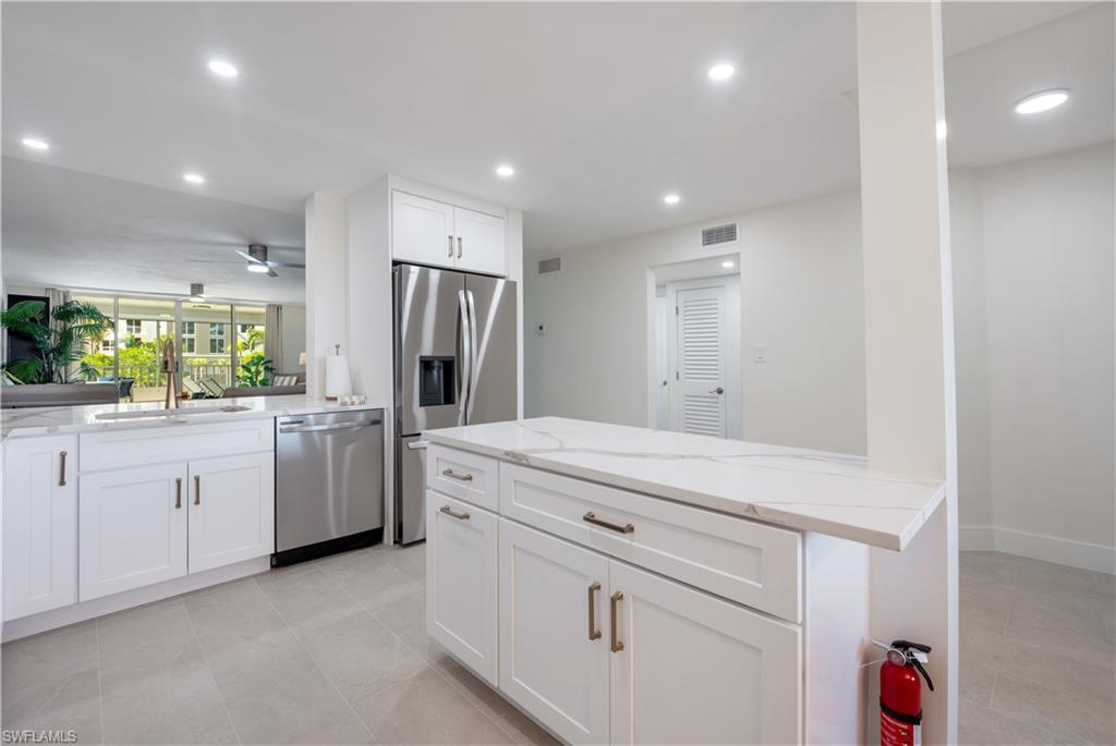 VANDERBILT LANDINGS - Residential Lease