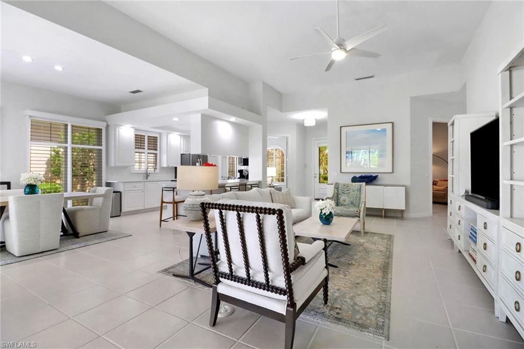 4733 Navassa LN
