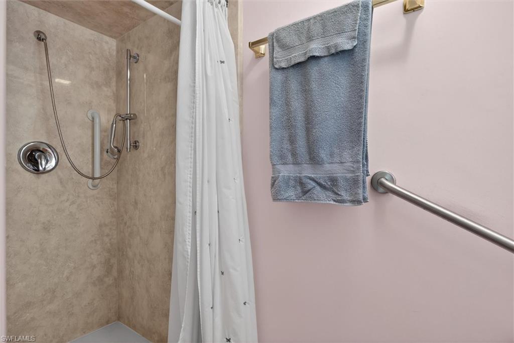 TANGLEWOOD - Residential