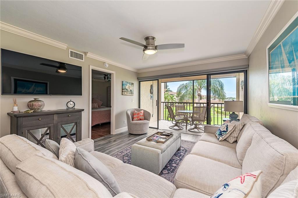 SMOKEHOUSE HARBOUR - Residential Lease