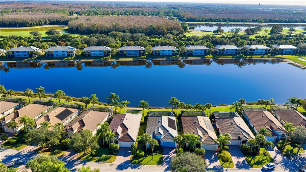 HERITAGE BAY - Residential