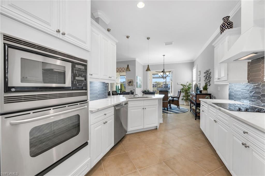 HERITAGE BAY - Residential