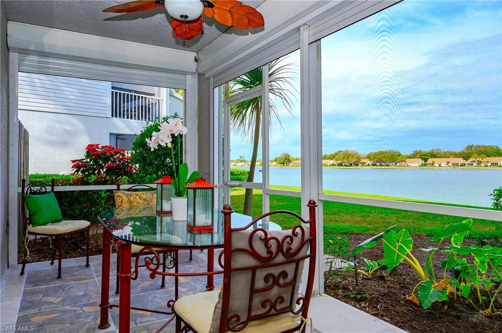 CARRIAGE HOMES AT LAKESIDE - Residential