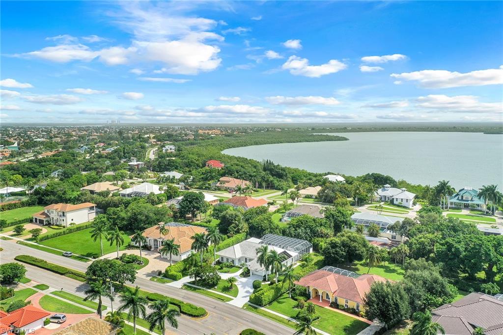 MARCO BEACH - Residential