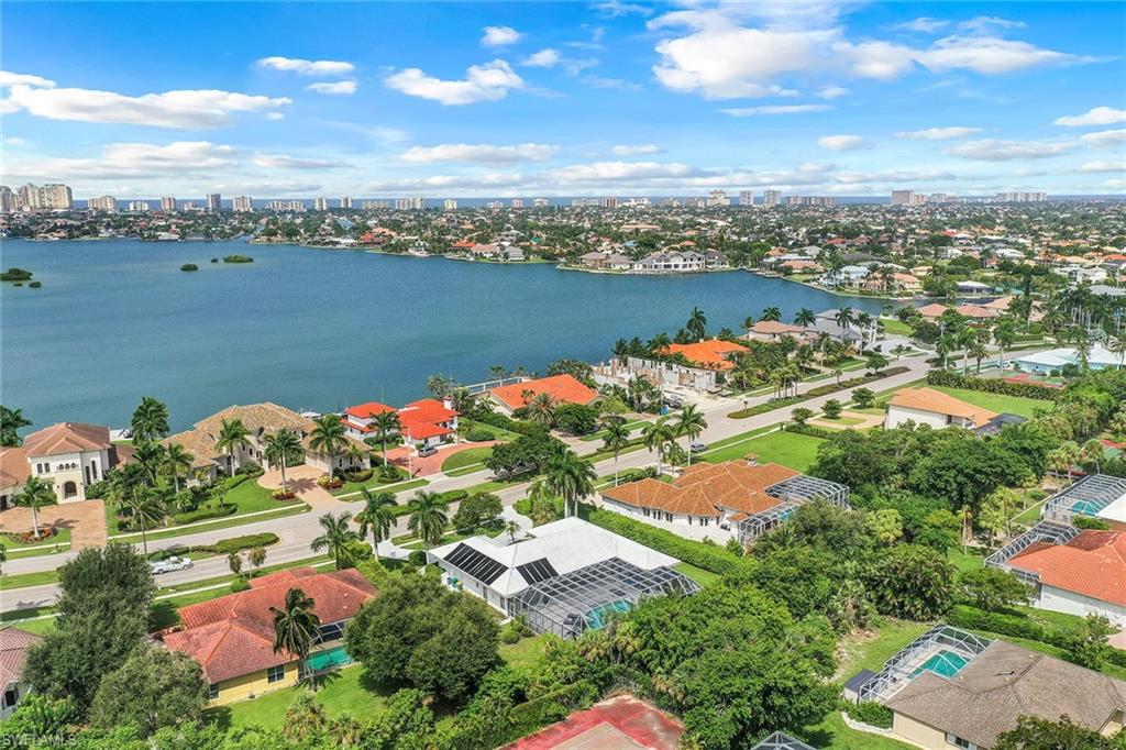 MARCO BEACH - Residential