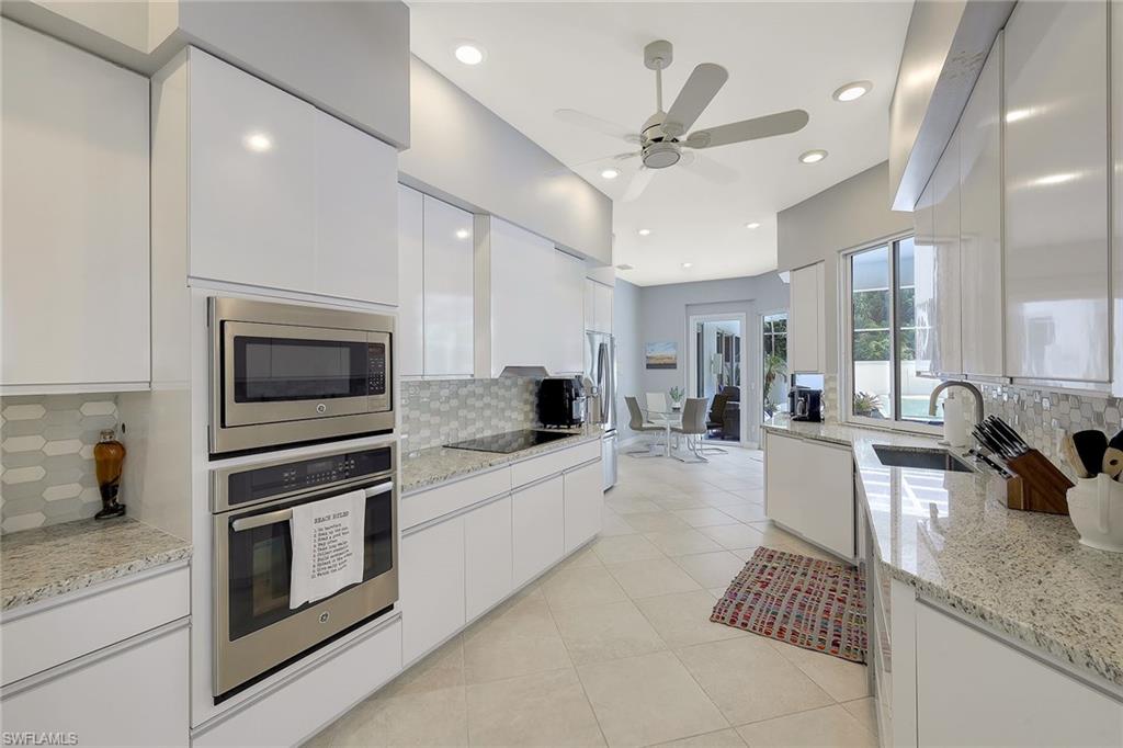 MARCO BEACH - Residential