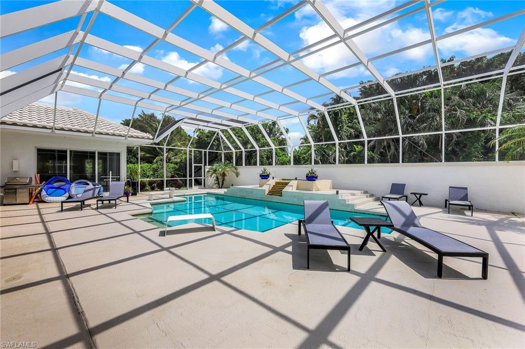 MARCO BEACH - Residential