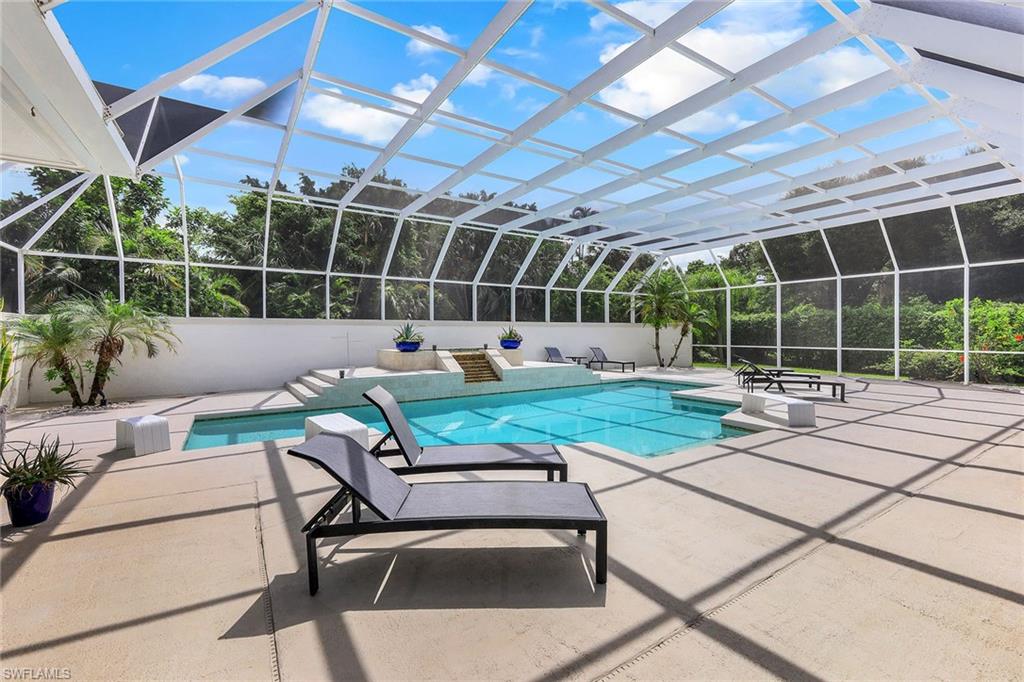 MARCO BEACH - Residential