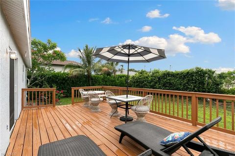 A home in MARCO ISLAND