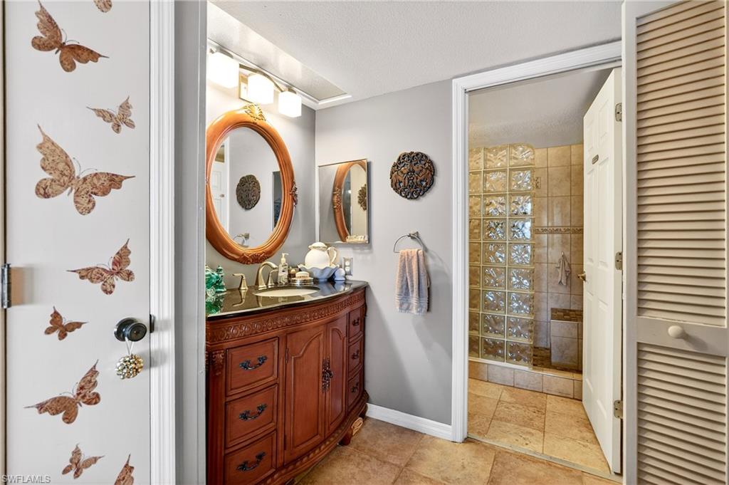 MANATEE COVE CONDO - Residential