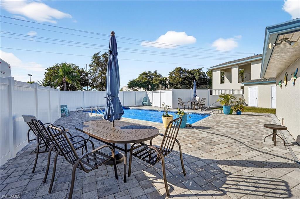 MANATEE COVE CONDO - Residential