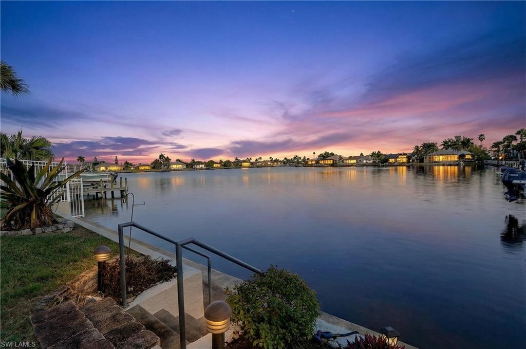MANATEE COVE CONDO - Residential