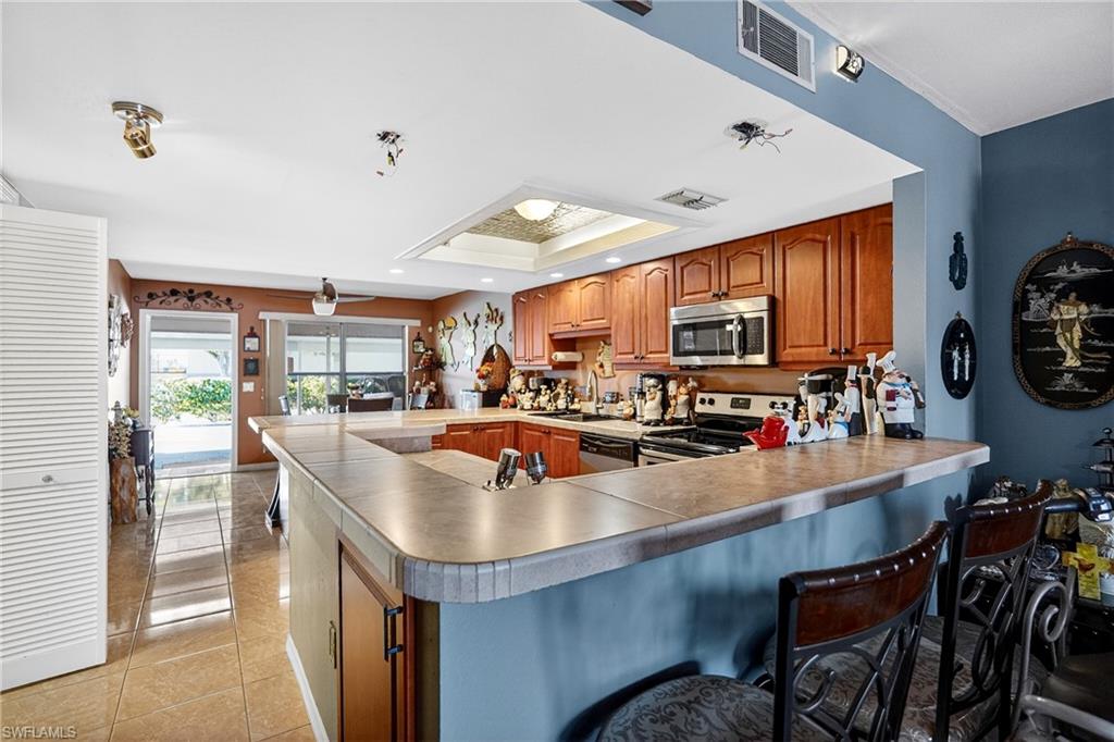 MANATEE COVE CONDO - Residential