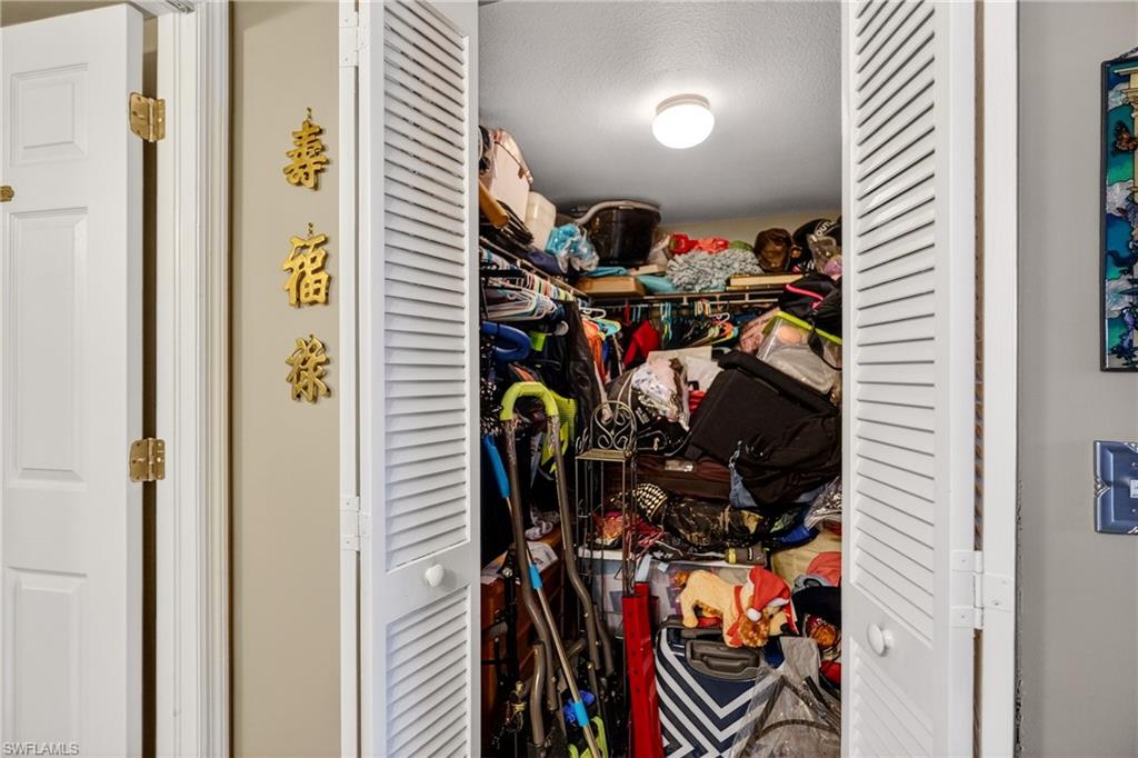 MANATEE COVE CONDO - Residential