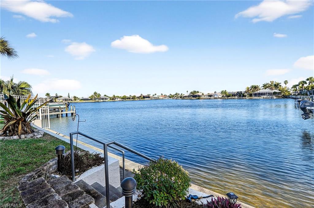 MANATEE COVE CONDO - Residential