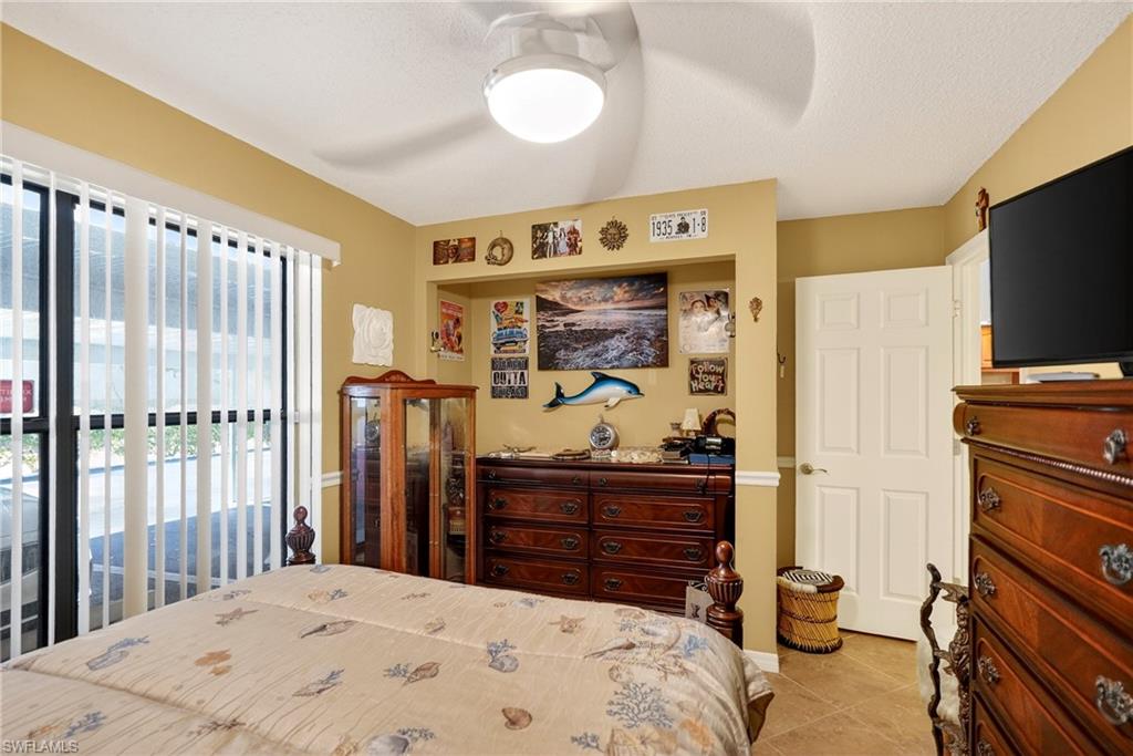 MANATEE COVE CONDO - Residential