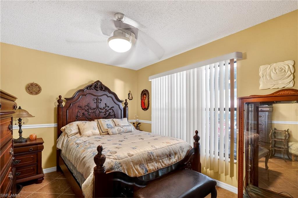 MANATEE COVE CONDO - Residential