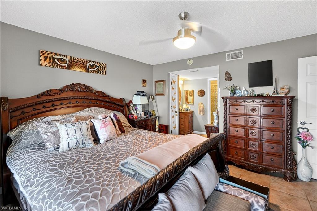 MANATEE COVE CONDO - Residential