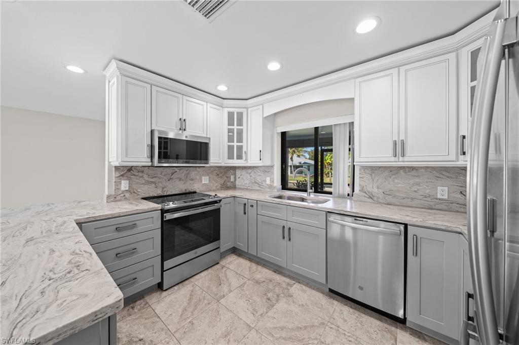 FORT MYERS - Residential