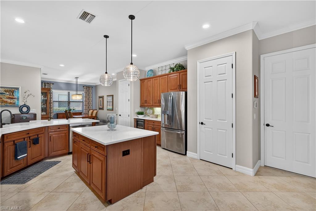 BONITA NATIONAL GOLF AND COUNTRY CLUB - Residential