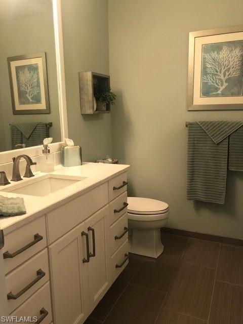 HIDDEN LAKES - Residential