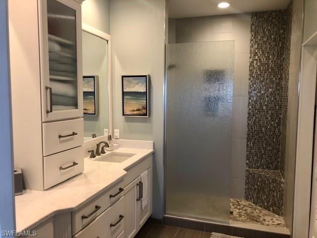 HIDDEN LAKES - Residential