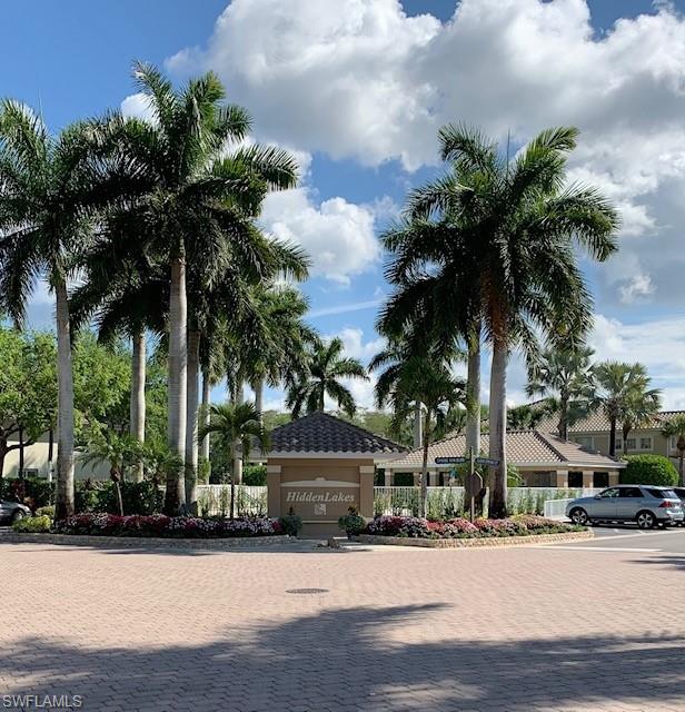 HIDDEN LAKES - Residential