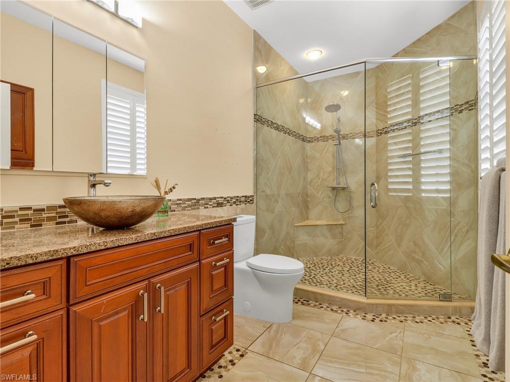 LAS BRISAS AT SPANISH WELLS - Residential