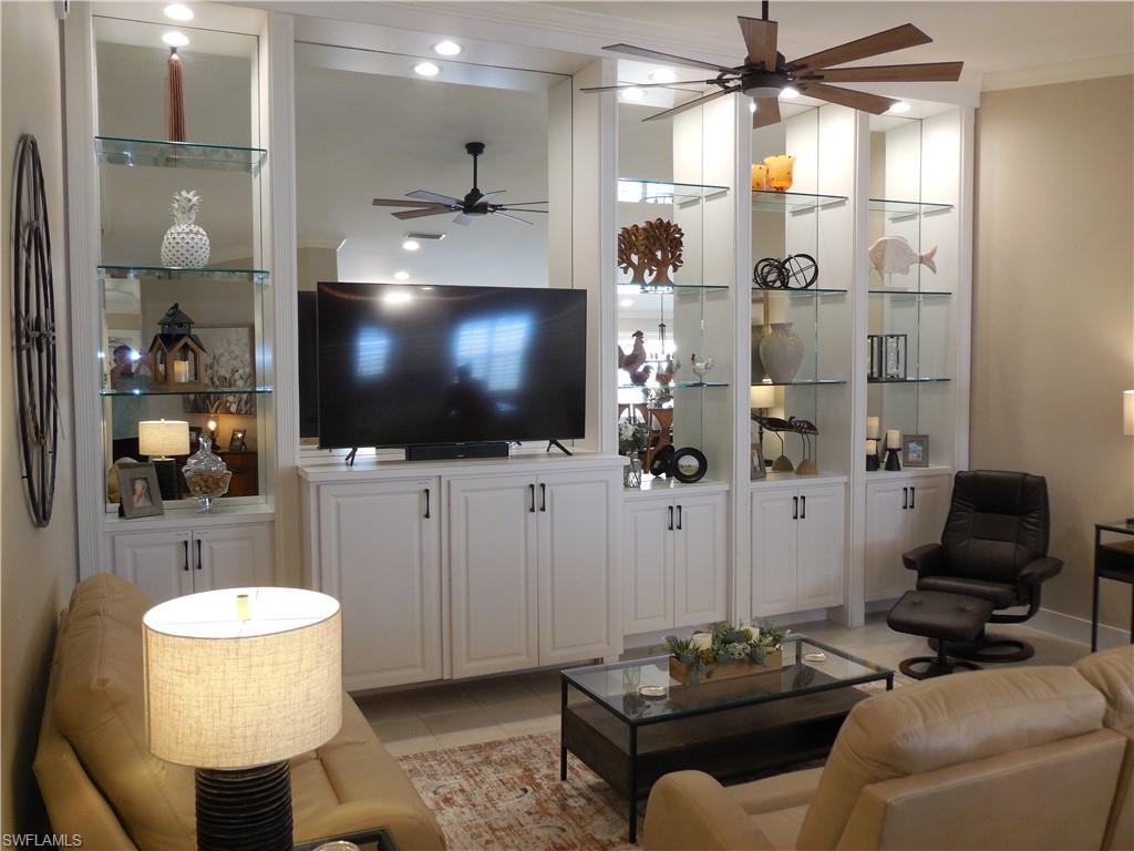 ISLAND WALK - Residential Lease