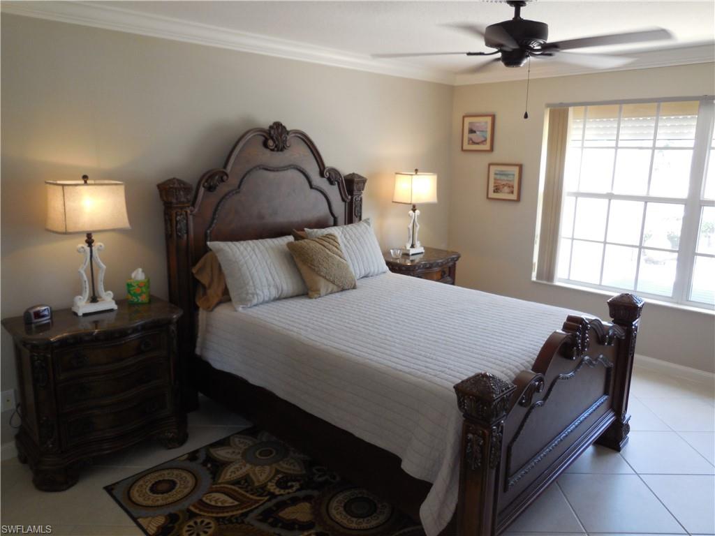 ISLAND WALK - Residential Lease