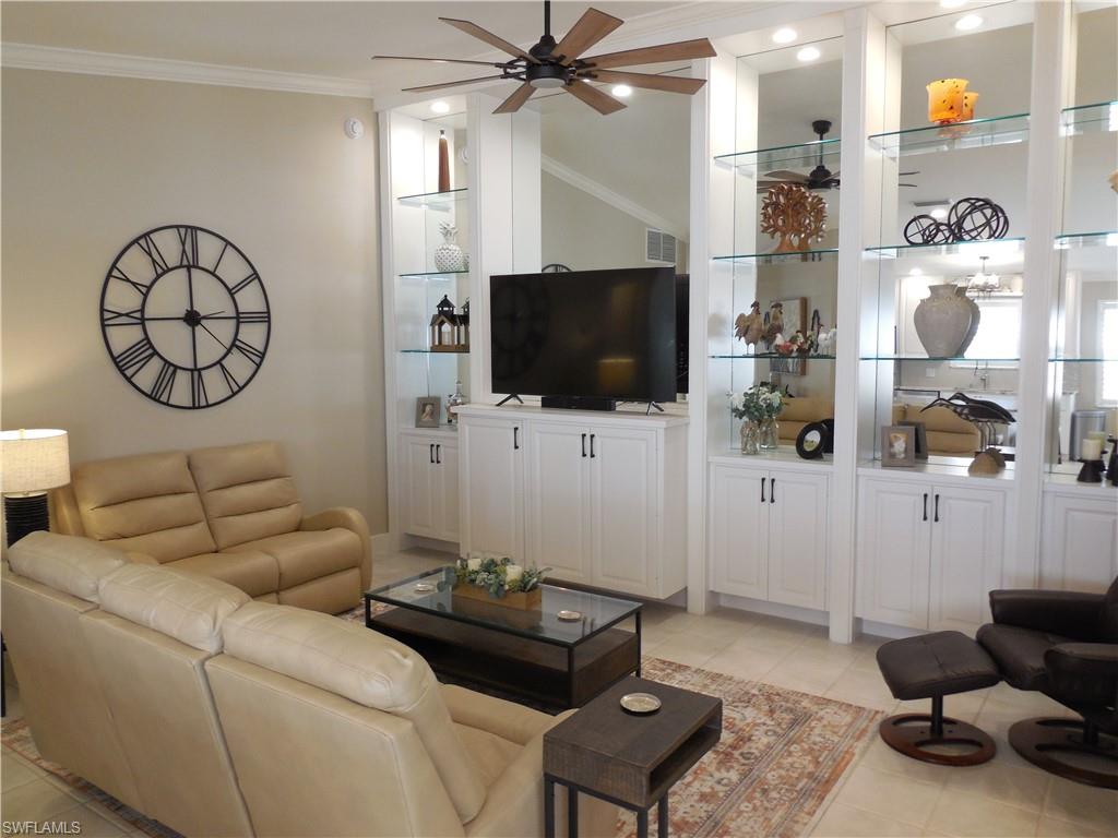 ISLAND WALK - Residential Lease