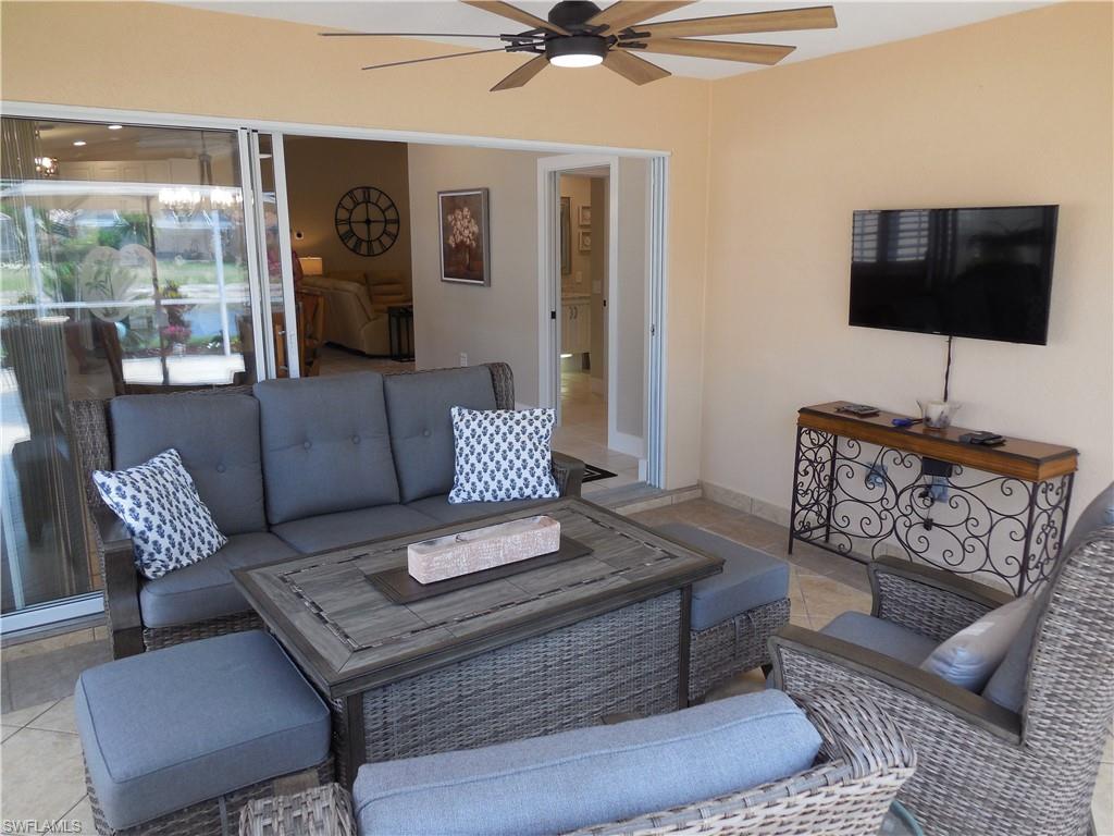 ISLAND WALK - Residential Lease