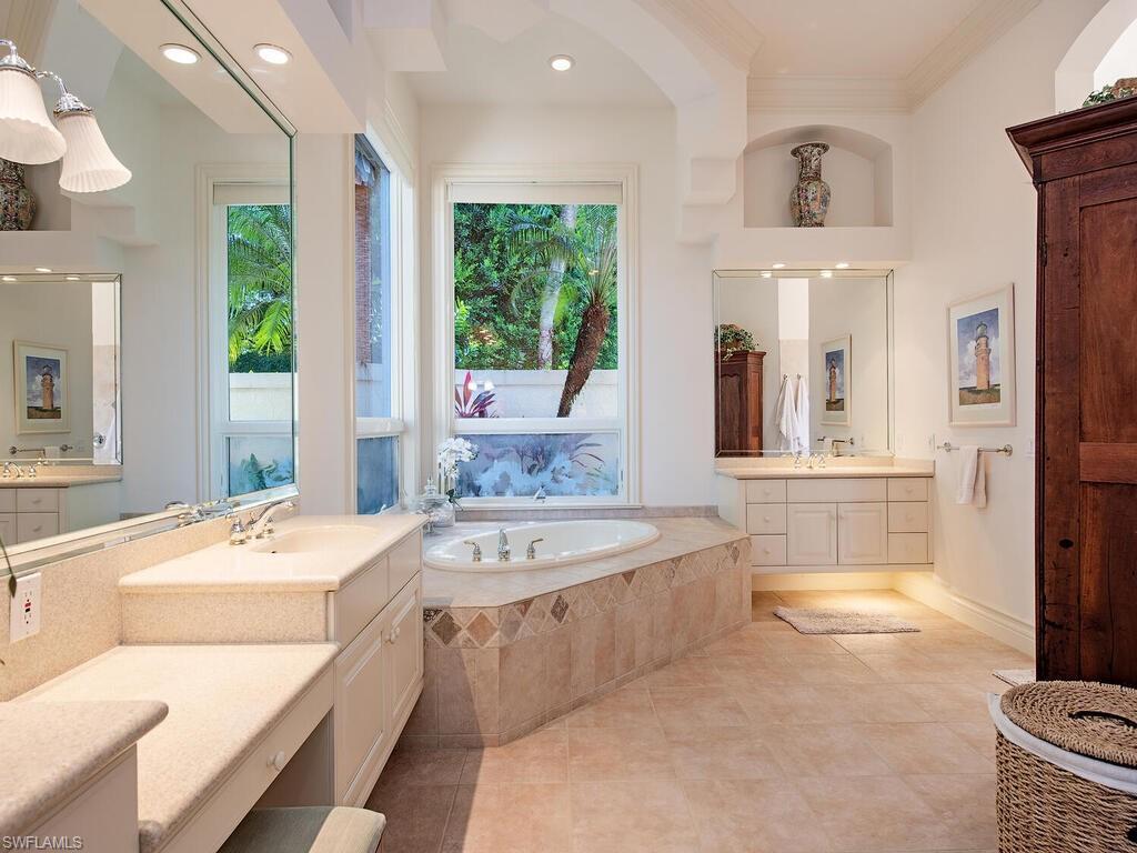 ESTATES AT GREY OAKS - Residential