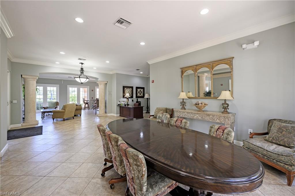 NAPOLI - Residential