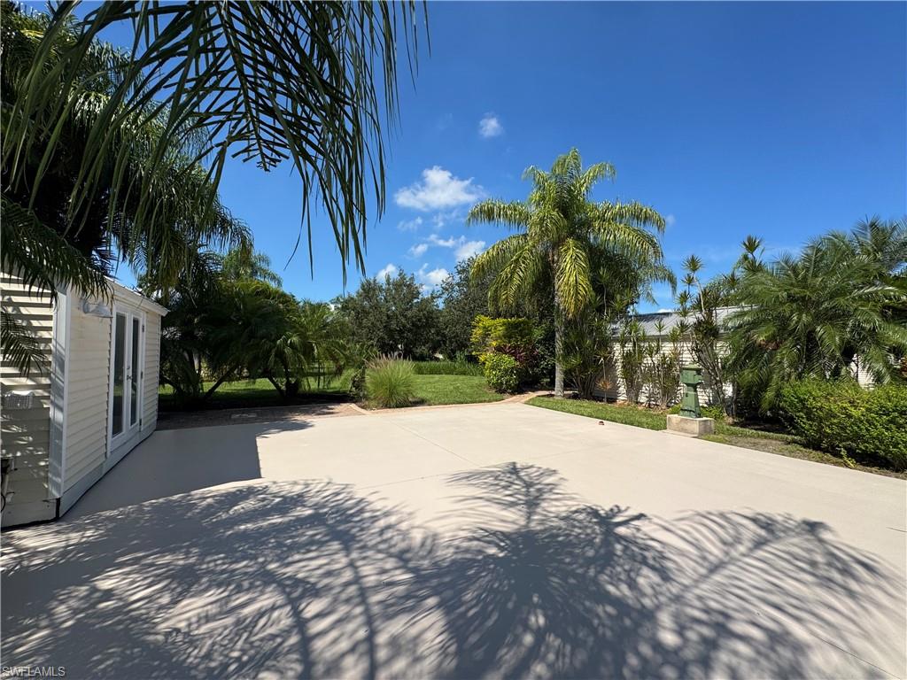 RIVERBEND MOTORCOACH RESORT - Land