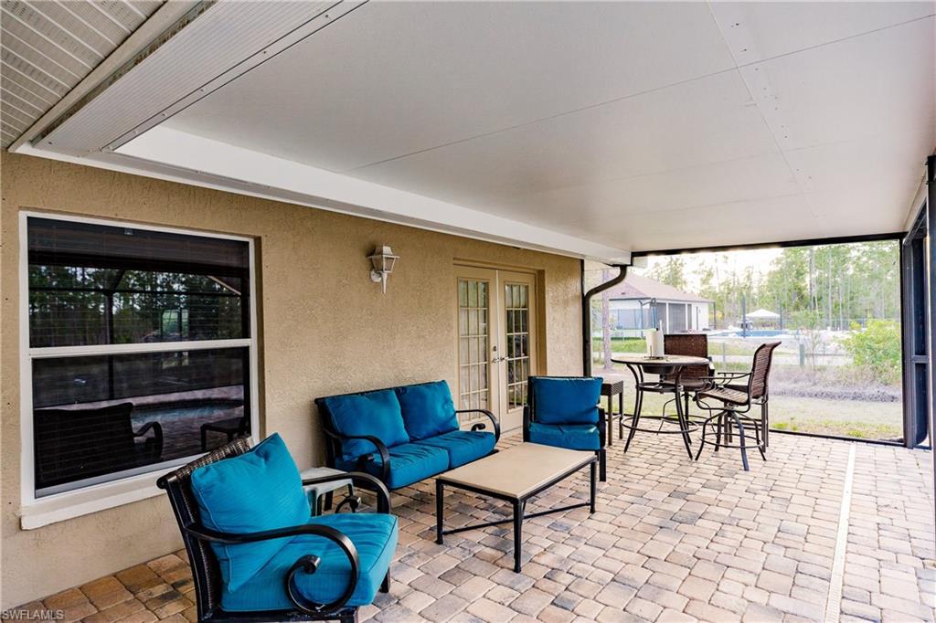 GOLDEN GATE ESTATES - Residential