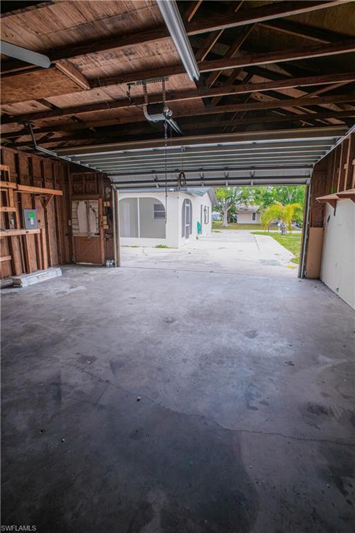 PORT CHARLOTTE - Residential