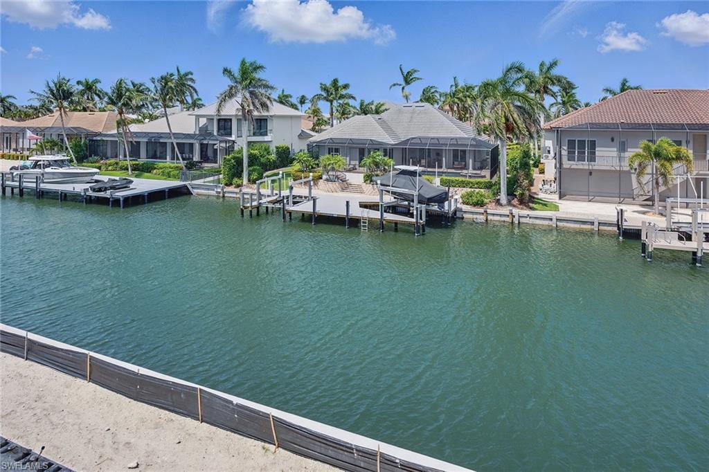 810 Elm CT