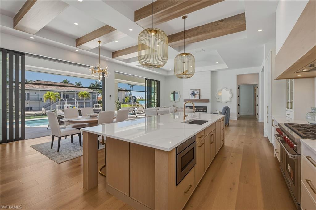 MARCO ISLAND - Residential