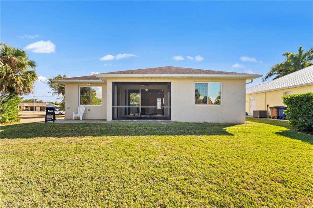 FORT MYERS SHORES - Residential