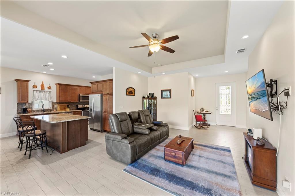 FORT MYERS SHORES - Residential