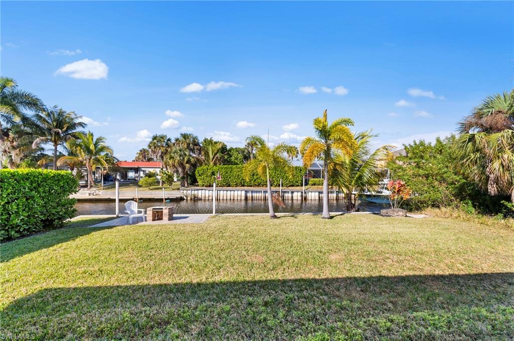 FORT MYERS SHORES - Residential