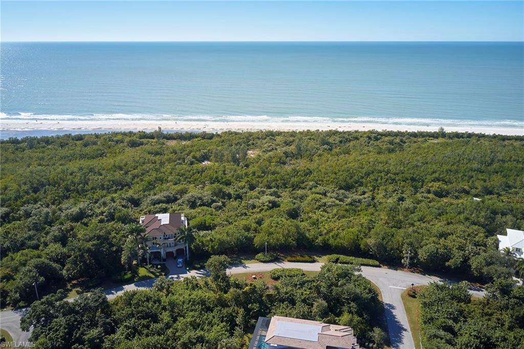 HIDEAWAY BEACH - Land