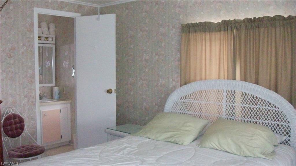 CRYSTAL LAKES - Residential