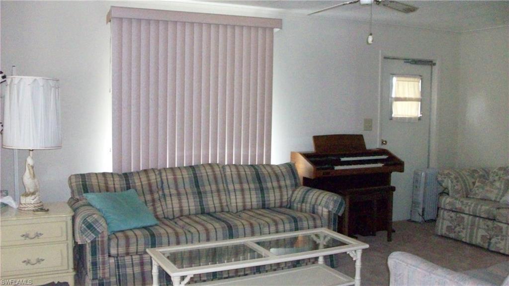 CRYSTAL LAKES - Residential